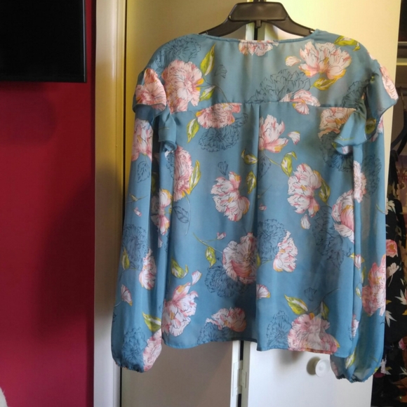 Kaari floral blouse, size L - Picture 5 of 6